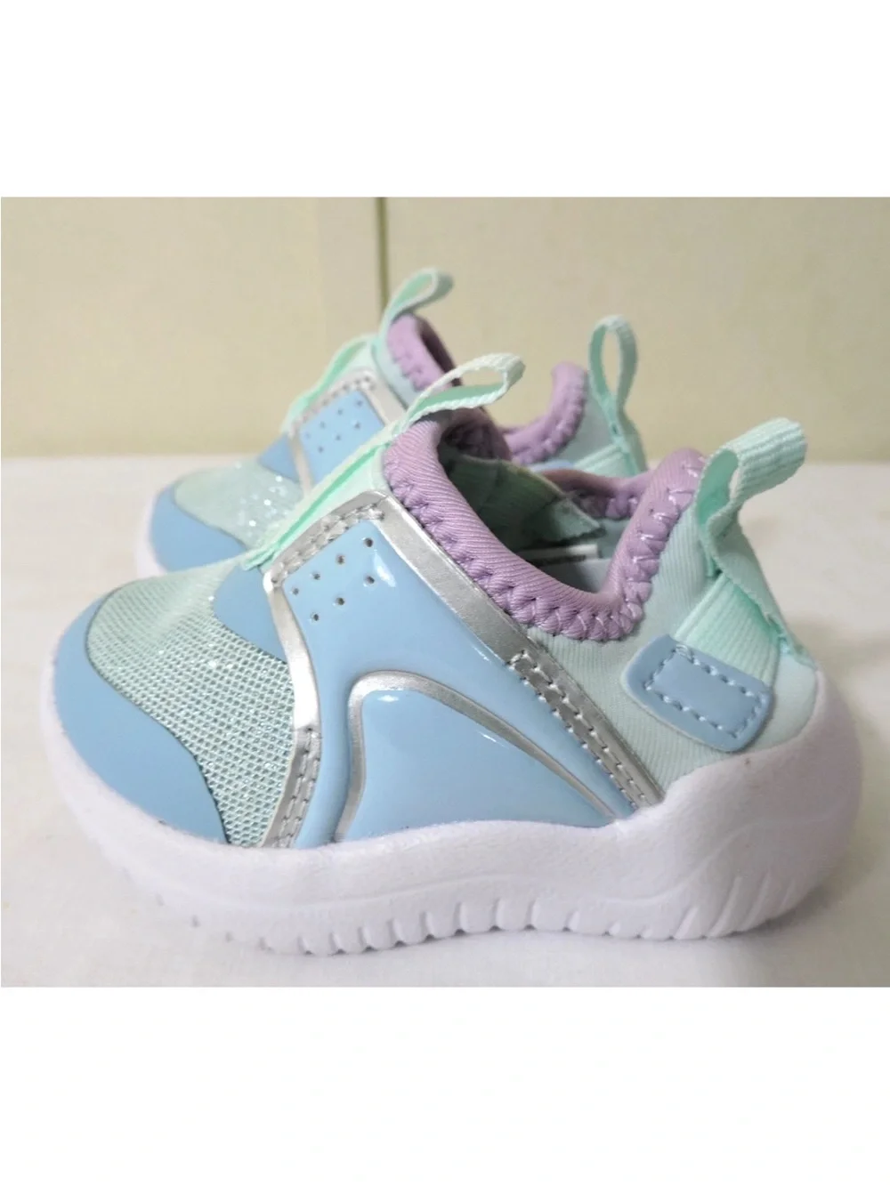 Athletic Works Baby Girl Slip On Sneaker Shoes Size 2